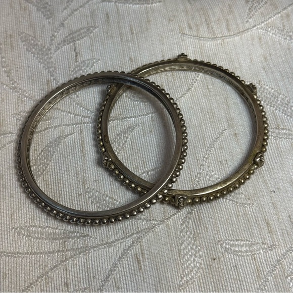 Vintage 1970’s Oscar de la Renta Bangle Bracelet Set. Antique look. Weighs‎ 2oz. - Picture 8 of 8